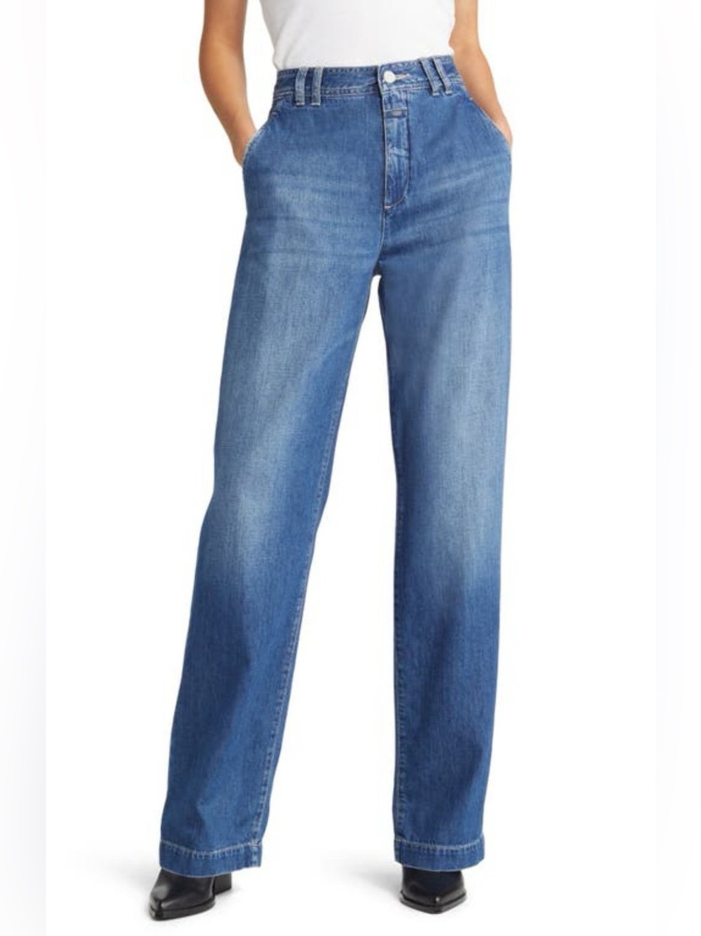 Closed Relaxed Wide-Leg Jeans in Medium Blue